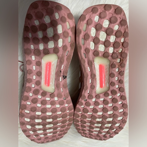 Adidas UltraBoost 5.0 DNA ‘Wonder Mauve Sz.9 - Picture 6 of 6
